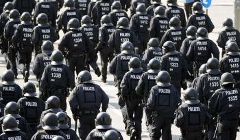 Nachricht- Kommentar Rechtsextremismus in den Reihen der deutschen Polizei